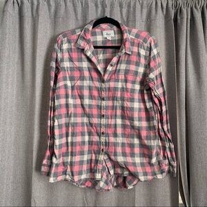 G.H. Bass Pink Gray Plaid Button Up Shirt